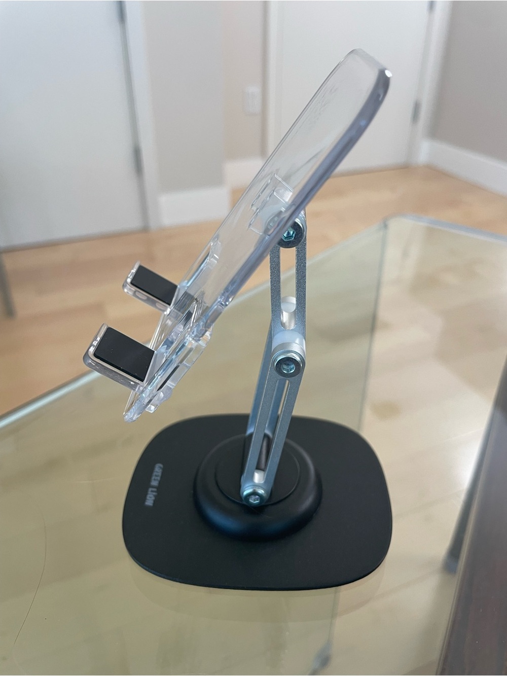 Brand new Green Lion Adjustable Desktop Phone Stand Ergonomic cell mobile Holder